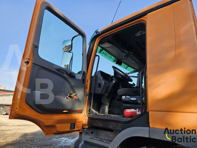 Mercedes-Benz Actros 1844 - Kallurauto, Kraanaga veoauto: pilt 5 Mercedes-Benz Actros 1844 - Kallurauto, Kraanaga veoauto: pilt 5
