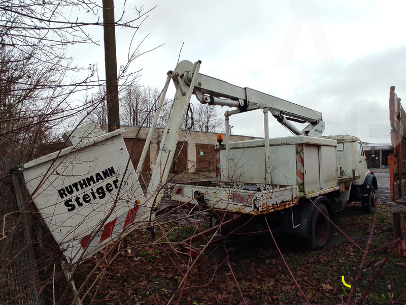 Mercedes-Benz Lako 911 - Veoautolt tõusev platvorm: pilt 4 Mercedes-Benz Lako 911 - Veoautolt tõusev platvorm: pilt 4