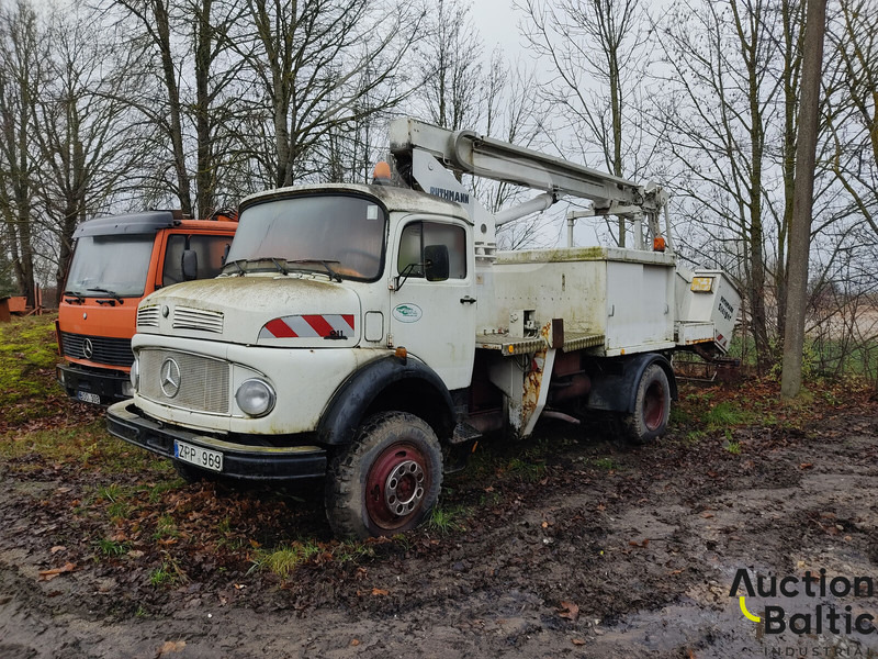 Mercedes-Benz Lako 911 - Veoautolt tõusev platvorm: pilt 1 Mercedes-Benz Lako 911 - Veoautolt tõusev platvorm: pilt 1