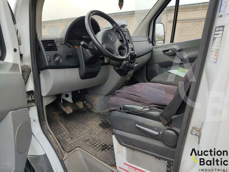 Mercedes-Benz Sprinter 515 CDI - Madelveok/ Platvormveok, Kraanaga veoauto: pilt 5 Mercedes-Benz Sprinter 515 CDI - Madelveok/ Platvormveok, Kraanaga veoauto: pilt 5