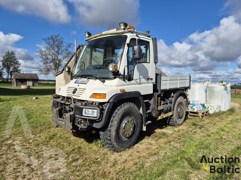 Mercedes-Benz Unimog U 400 - Kallurauto: pilt 1 Mercedes-Benz Unimog U 400 - Kallurauto: pilt 1
