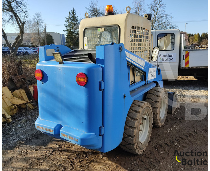 Messersi SL-45 - Kompaktlaadur: pilt 3 Messersi SL-45 - Kompaktlaadur: pilt 3