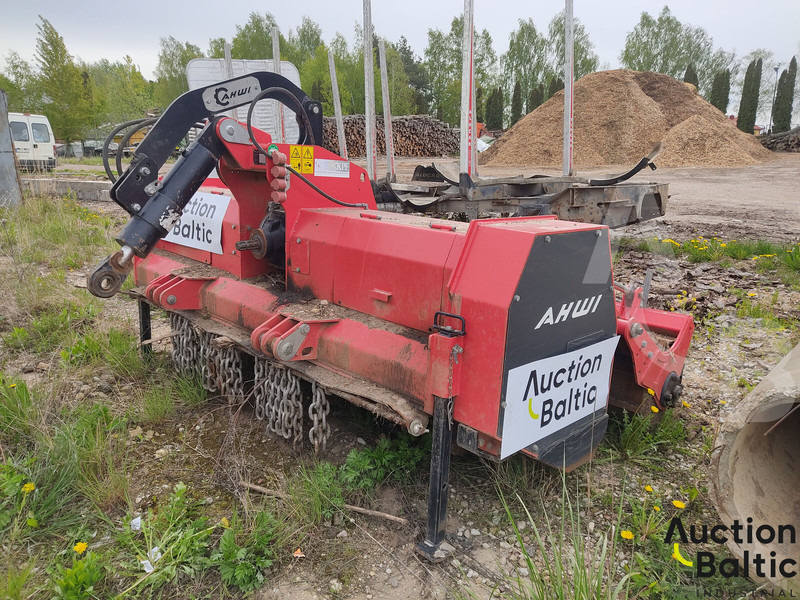 Prinoth RFL 700-2300U - Puiduhakkurid: pilt 1 Prinoth RFL 700-2300U - Puiduhakkurid: pilt 1