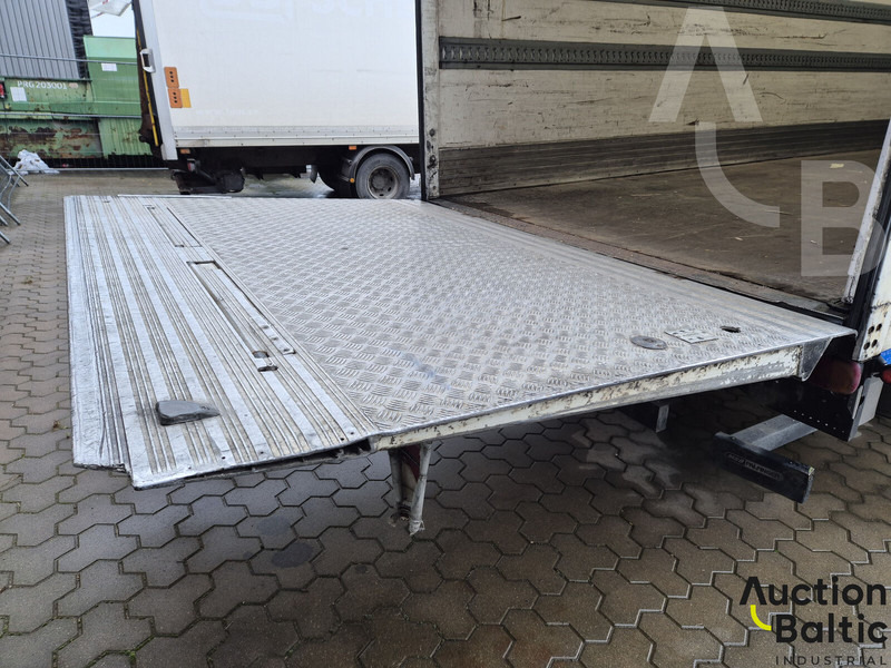 Kasti veoauto Renault Midlum: pilt 13