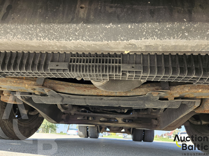 Sadulveok Mercedes-Benz Actros: pilt 15 Sadulveok Mercedes-Benz Actros: pilt 15