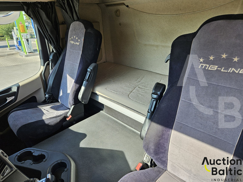 Sadulveok Mercedes-Benz Actros: pilt 7 Sadulveok Mercedes-Benz Actros: pilt 7