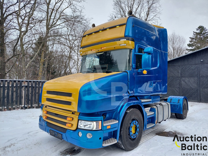 Scania T 114 LA - Sadulveok: pilt 1 Scania T 114 LA - Sadulveok: pilt 1