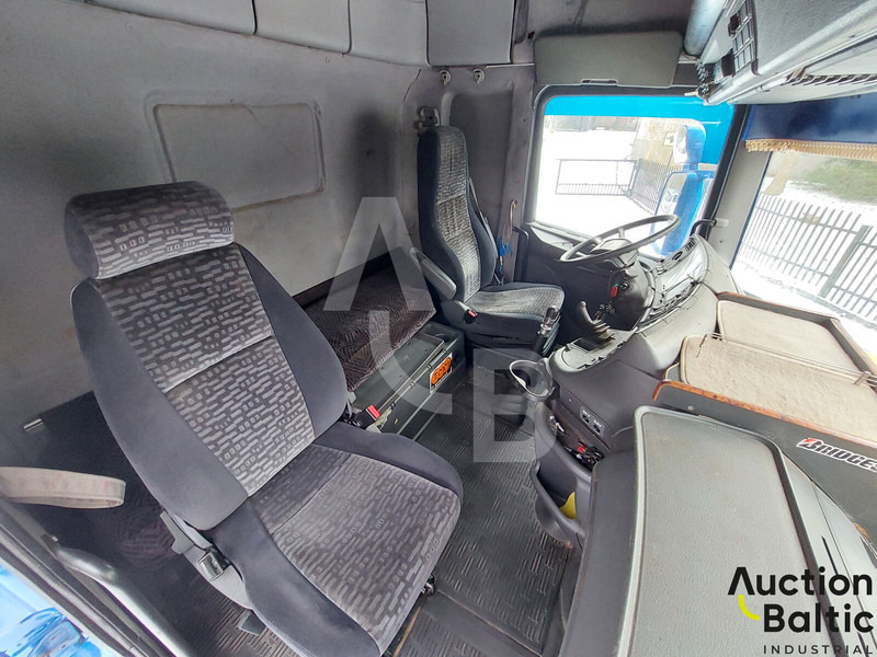 Sadulveok Scania T 114 LA: pilt 8