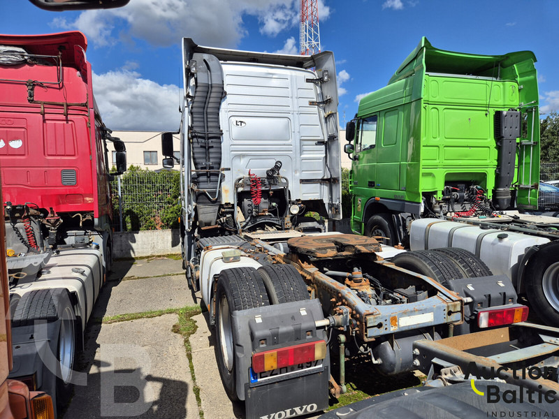 Volvo FH12 - Sadulveok: pilt 4 Volvo FH12 - Sadulveok: pilt 4