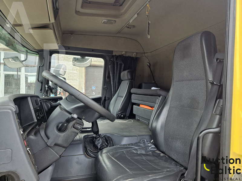 Scania P 380 - Puksiirauto: pilt 5 Scania P 380 - Puksiirauto: pilt 5