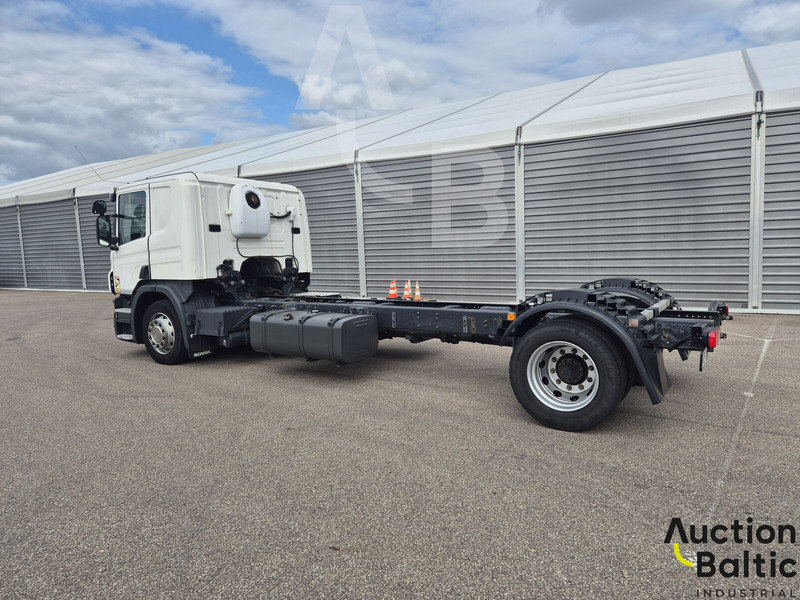 Scania P 450 - Kabiinišassiiga veoauto: pilt 4 Scania P 450 - Kabiinišassiiga veoauto: pilt 4