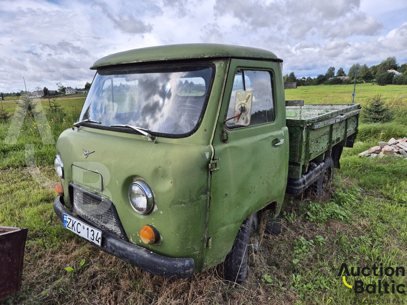 UAZ UAZ 452 - Madelauto: pilt 1 UAZ UAZ 452 - Madelauto: pilt 1