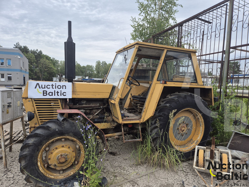 Ursus C-385A - Traktor: pilt 1 Ursus C-385A - Traktor: pilt 1