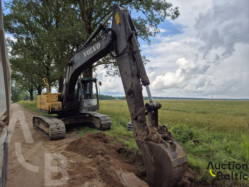Volvo EC 210 C L - Lintekskavaator: pilt 1 Volvo EC 210 C L - Lintekskavaator: pilt 1