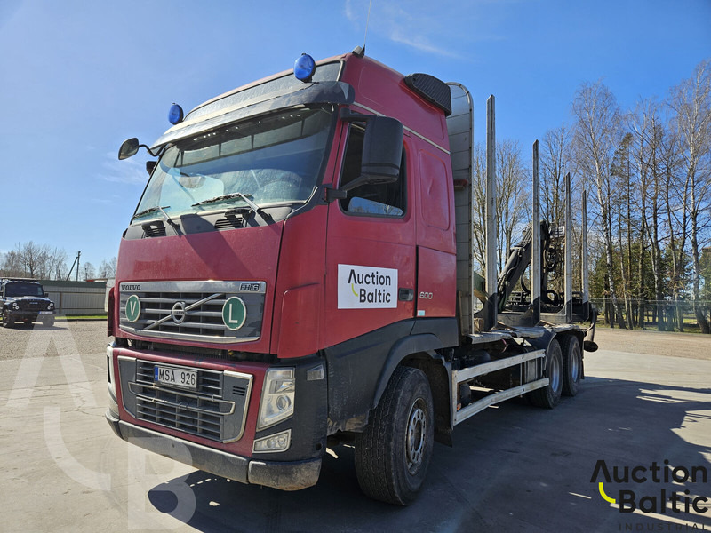 Volvo FH16 - Metsahaagis: pilt 2 Volvo FH16 - Metsahaagis: pilt 2