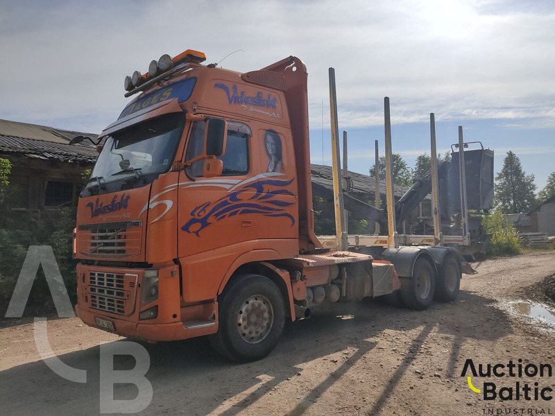 Volvo FH16 - Metsaveok, Kraanaga veoauto: pilt 2 Volvo FH16 - Metsaveok, Kraanaga veoauto: pilt 2