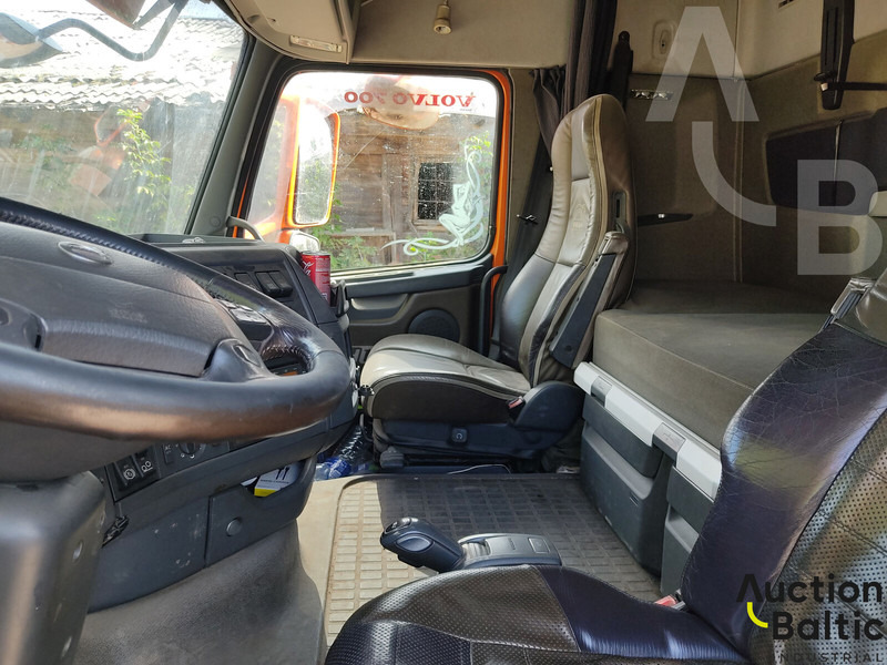 Metsaveok, Kraanaga veoauto Volvo FH16: pilt 6