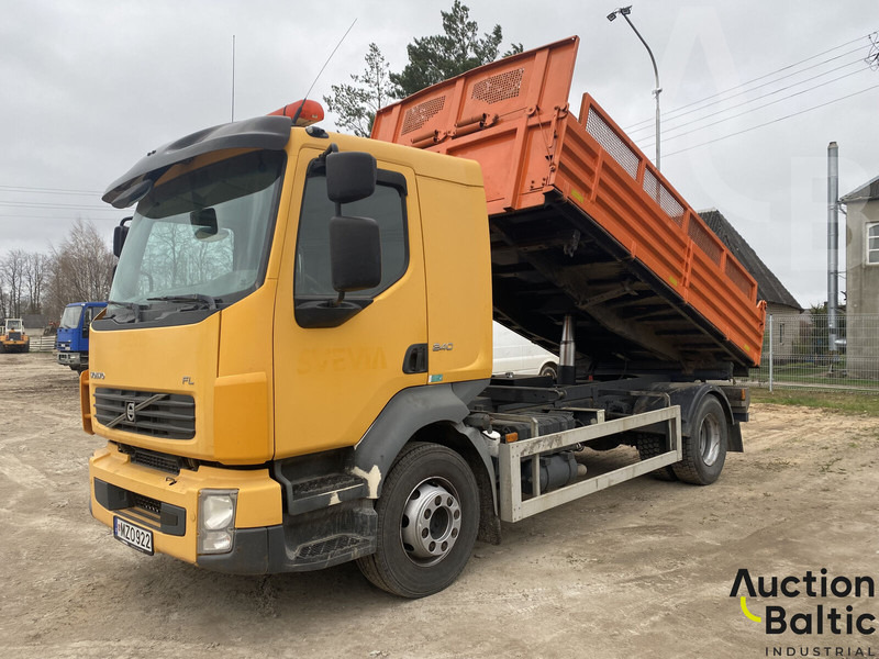 Volvo FL 240 4x2 - Kallurauto: pilt 2 Volvo FL 240 4x2 - Kallurauto: pilt 2