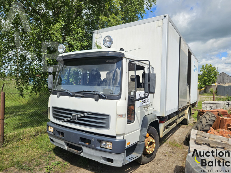 Volvo FL615 - Kasti veoauto: pilt 1 Volvo FL615 - Kasti veoauto: pilt 1