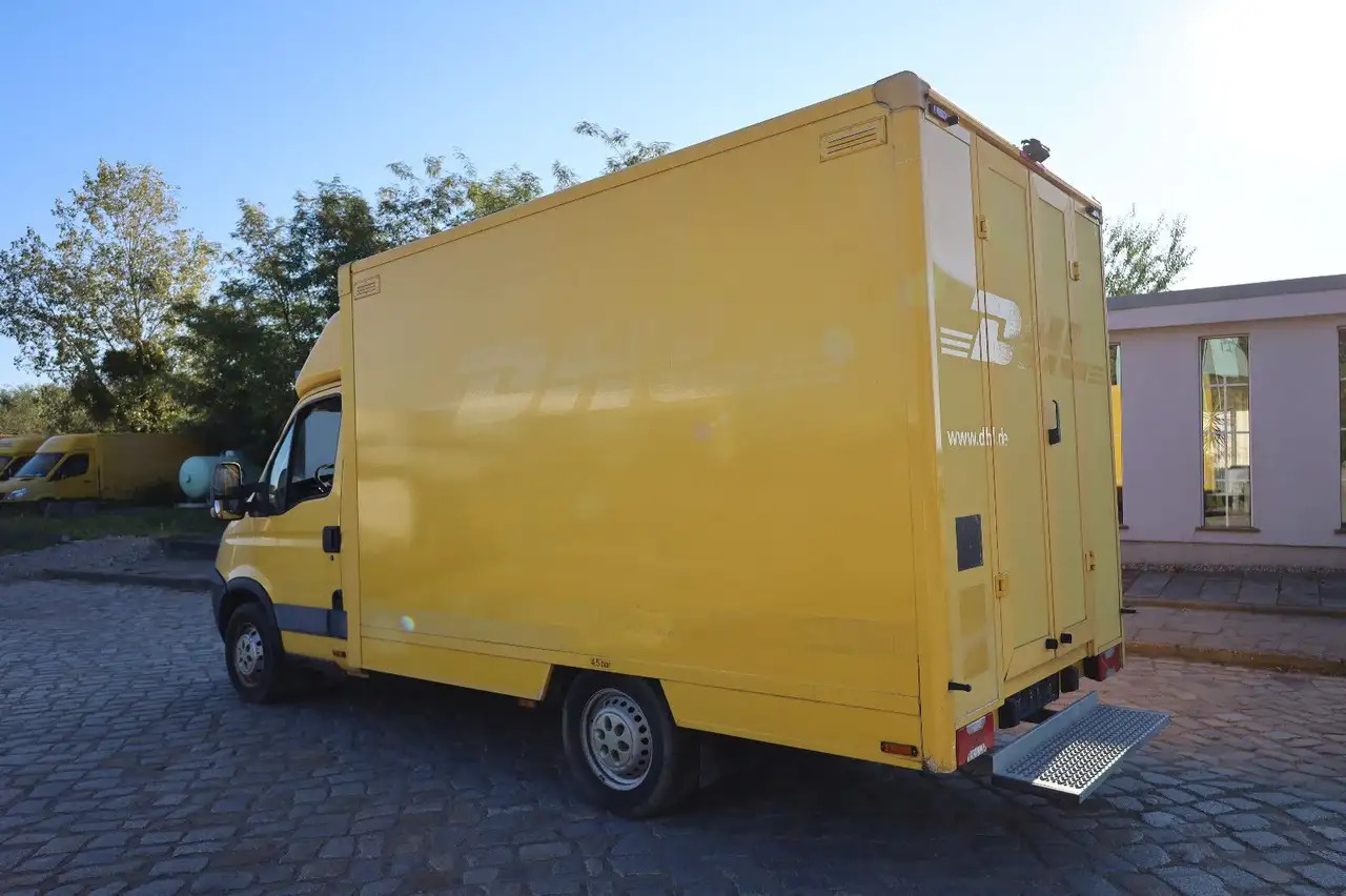 Iveco Daily/ Regalsystem/Luftfeder/KURZ/1. Hand - Tarbesõiduk furgoon: pilt 4 Iveco Daily/ Regalsystem/Luftfeder/KURZ/1. Hand - Tarbesõiduk furgoon: pilt 4