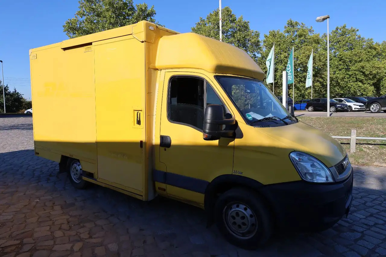 Iveco Daily/ Regalsystem/Luftfeder/KURZ/1. Hand - Tarbesõiduk furgoon: pilt 3 Iveco Daily/ Regalsystem/Luftfeder/KURZ/1. Hand - Tarbesõiduk furgoon: pilt 3