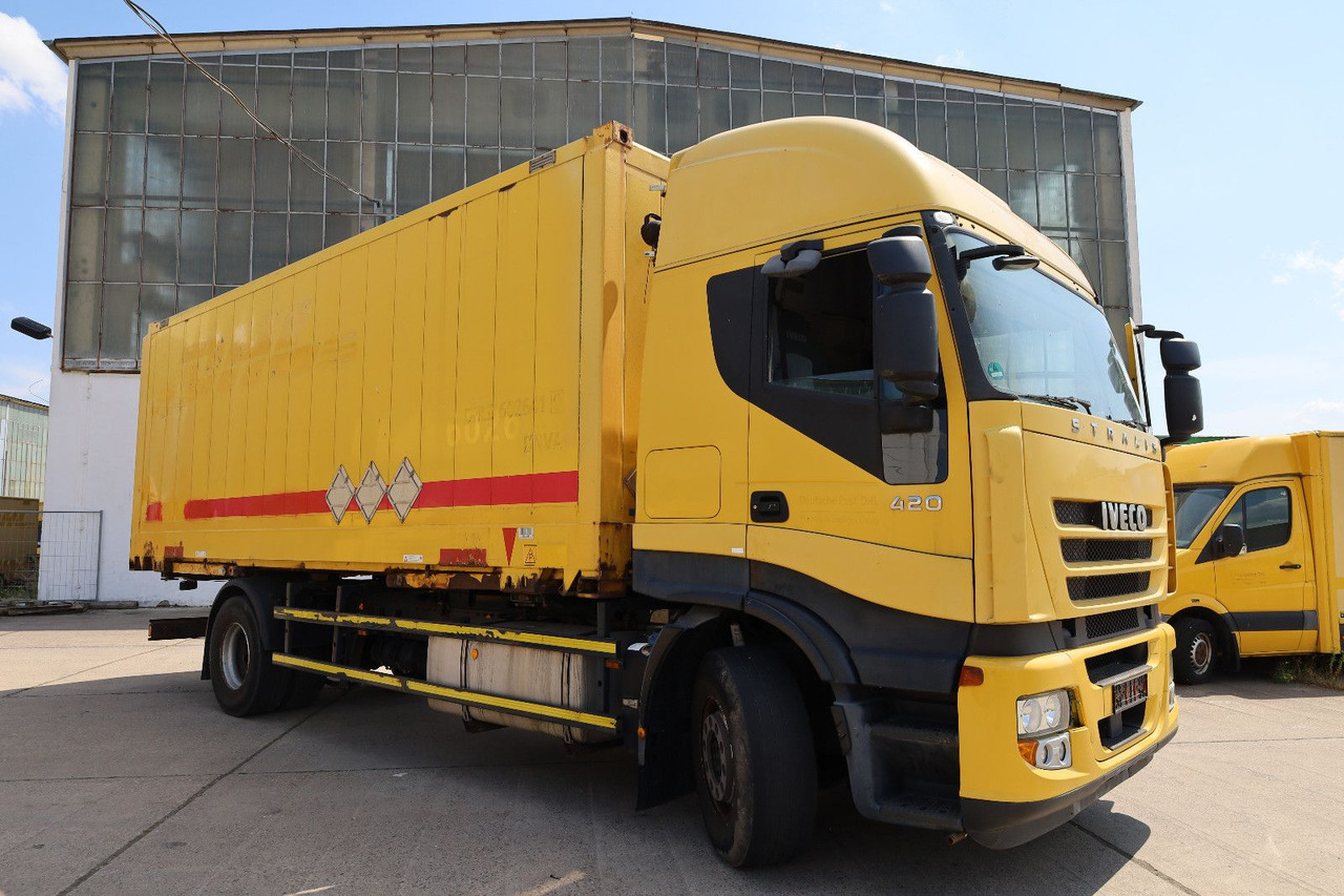 Iveco STRALIS/Magirus/L042/1. Hand - Konteinerveduk/ Tõstukiga veoauto: pilt 2 Iveco STRALIS/Magirus/L042/1. Hand - Konteinerveduk/ Tõstukiga veoauto: pilt 2