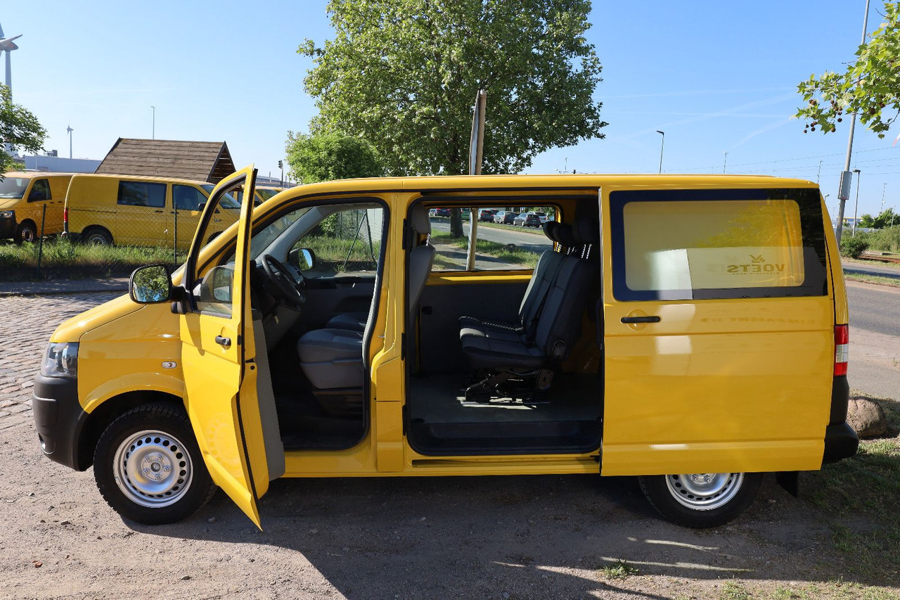 Volkswagen T5 Transporter Kasten-Kombi 2.0 TDI/EU5/5-Sitze - Mikrobuss: pilt 1 Volkswagen T5 Transporter Kasten-Kombi 2.0 TDI/EU5/5-Sitze - Mikrobuss: pilt 1