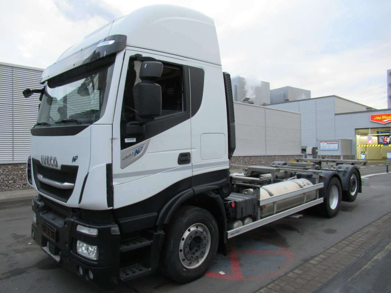 IVECO Stralis AS260S46Y/FSCMLNG Intarder Klima AHK ZV - Konteinerveduk/ Tõstukiga veoauto: pilt 1 IVECO Stralis AS260S46Y/FSCMLNG Intarder Klima AHK ZV - Konteinerveduk/ Tõstukiga veoauto: pilt 1