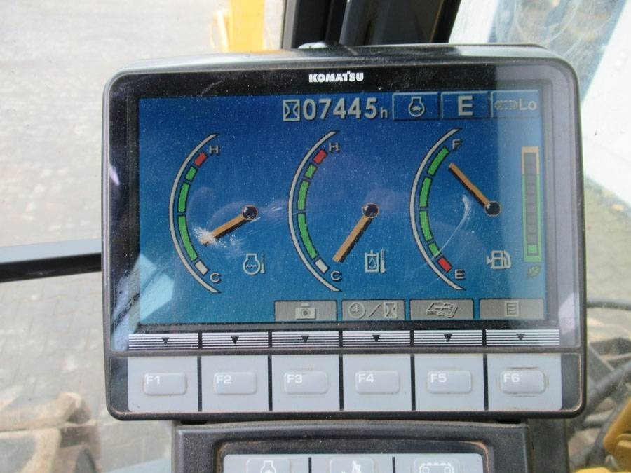 Lintekskavaator Komatsu PC138 US-8: pilt 15