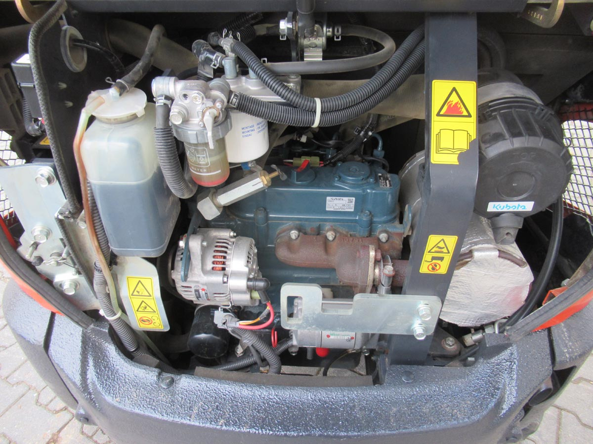 Kubota KX019-4 - Miniekskavaator: pilt 4 Kubota KX019-4 - Miniekskavaator: pilt 4