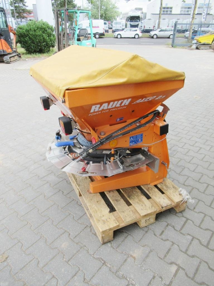 Rauch Axeo 2.1C - Liiva-/ Soolajaotur - Kommunaal-/ Erisõiduk: pilt 2 Rauch Axeo 2.1C - Liiva-/ Soolajaotur - Kommunaal-/ Erisõiduk: pilt 2