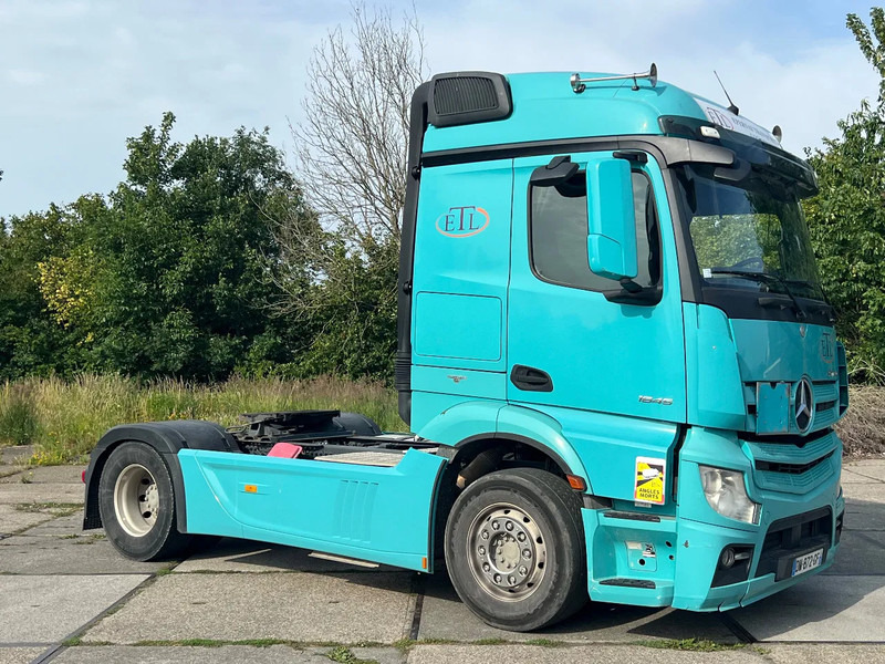 Mercedes-Benz Actros 1845 ADR FL-AT-OX***635000km***Actros 1845 - Sadulveok: pilt 3 Mercedes-Benz Actros 1845 ADR FL-AT-OX***635000km***Actros 1845 - Sadulveok: pilt 3