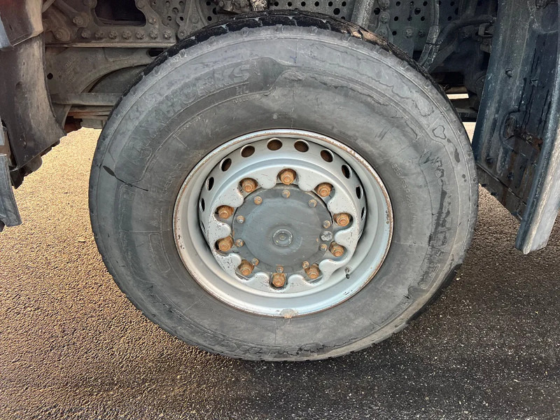 Mercedes-Benz Arocs AROCS 2048**4x4 CARDAN**Full STEEL**2019 - Sadulveok: pilt 5 Mercedes-Benz Arocs AROCS 2048**4x4 CARDAN**Full STEEL**2019 - Sadulveok: pilt 5