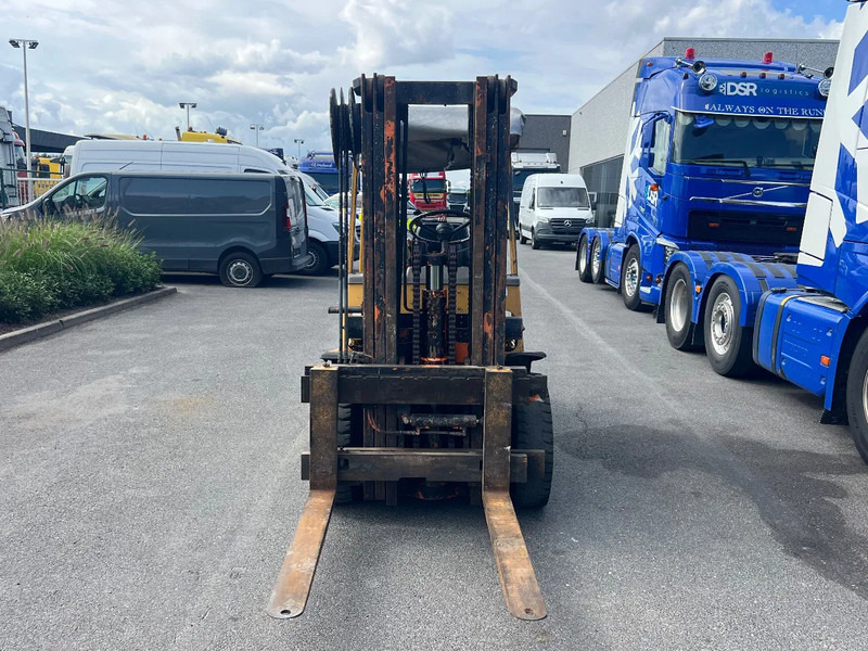 Toyota Heftruck-TOYOTA TOYOTA FG 30 - Kahveltõstuk: pilt 3 Toyota Heftruck-TOYOTA TOYOTA FG 30 - Kahveltõstuk: pilt 3