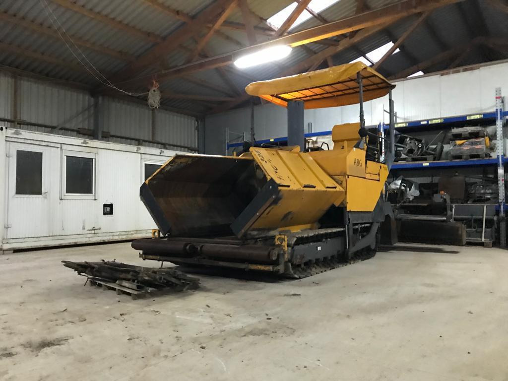 Asfaldilaotur ABG TITAN 325 and runs and runs: pilt 15