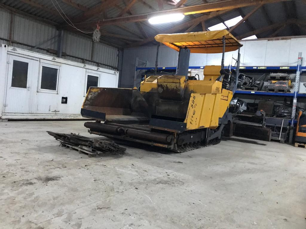 Asfaldilaotur ABG TITAN 325 and runs and runs: pilt 17