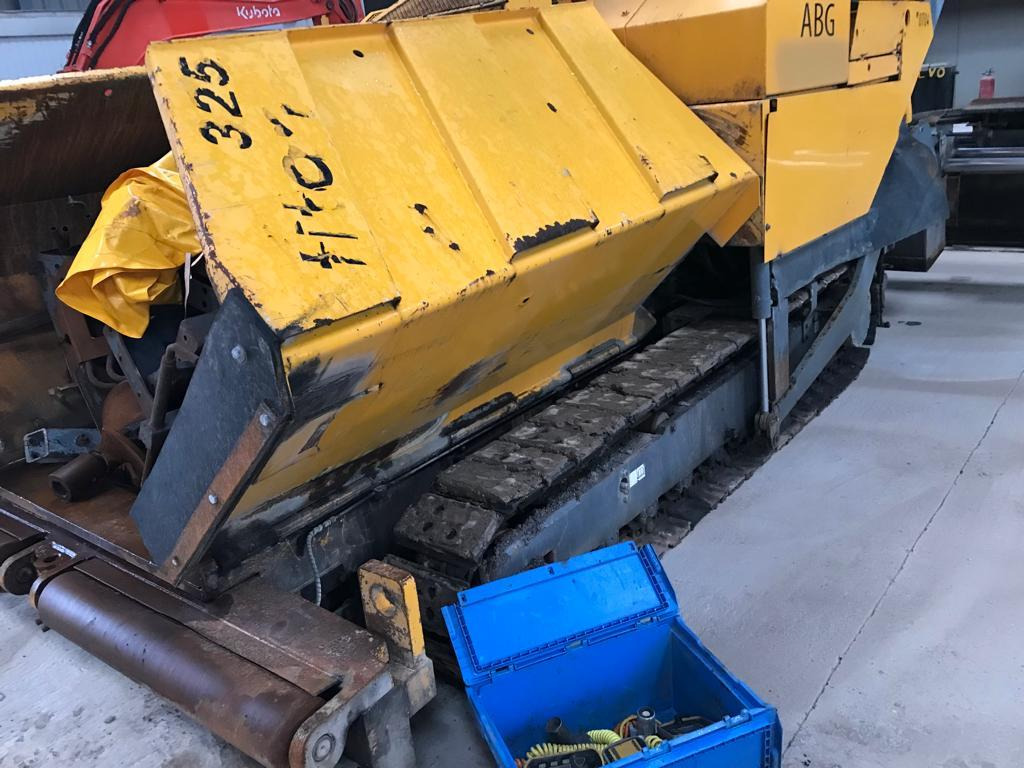 Asfaldilaotur ABG TITAN 325 and runs and runs: pilt 13