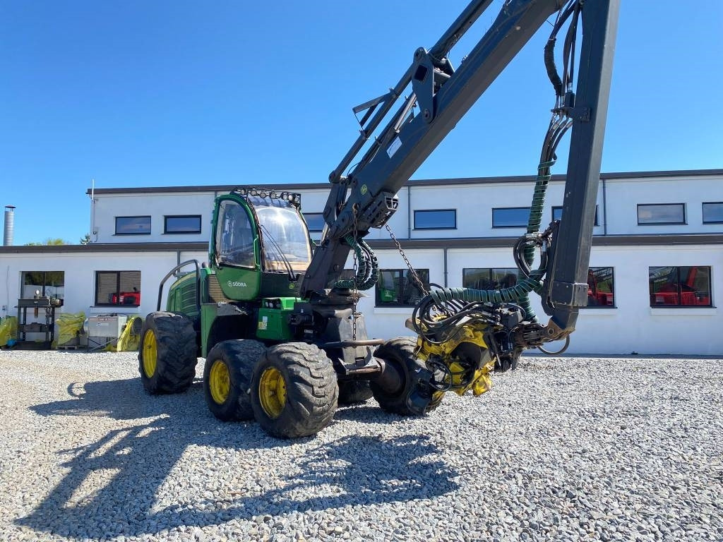 Metsakoristaja John Deere 1170 E: pilt 7