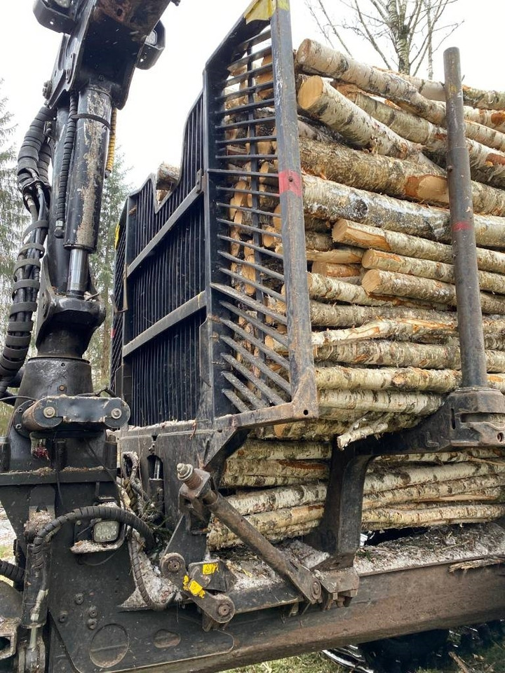 Forwarder Komatsu 855: pilt 15