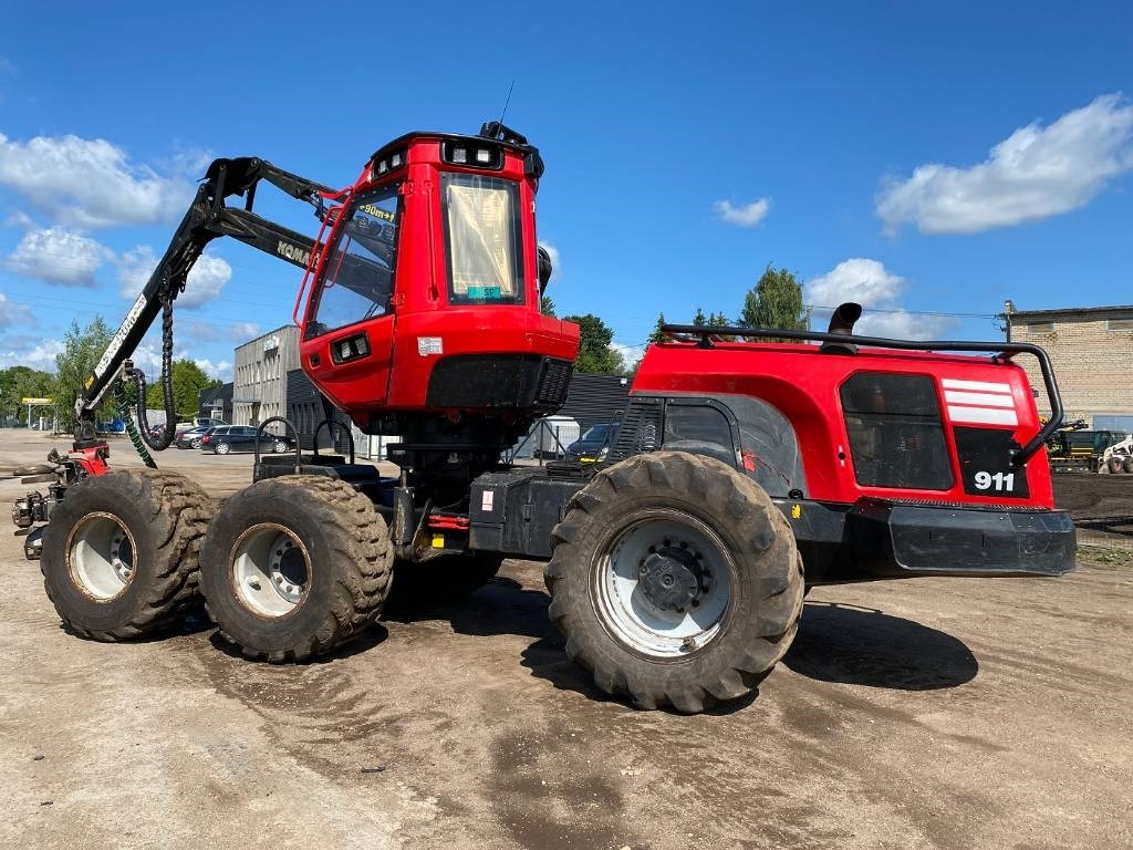 Komatsu 911 - Metsakoristaja: pilt 3 Komatsu 911 - Metsakoristaja: pilt 3