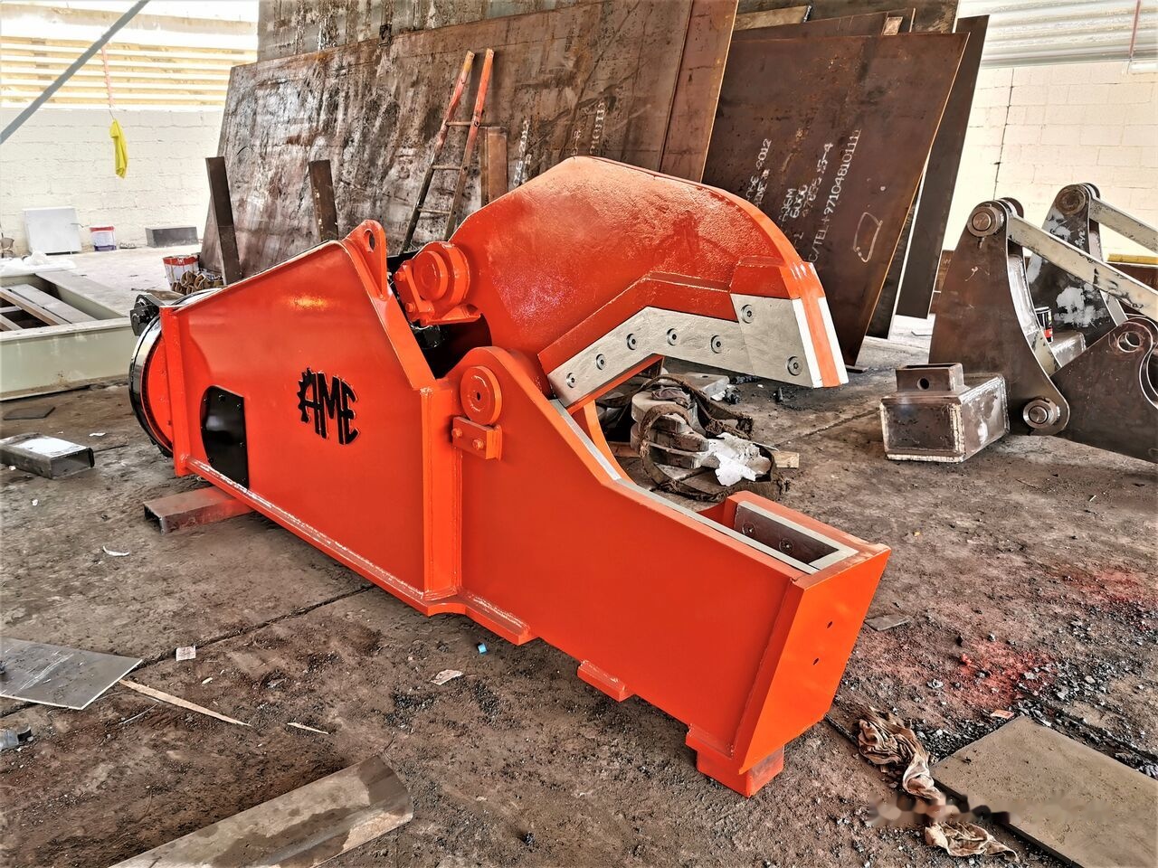 AME Hydraulic Steel Shear Jaw - Lammutuskäärid - Ekskavaator: pilt 1 AME Hydraulic Steel Shear Jaw - Lammutuskäärid - Ekskavaator: pilt 1
