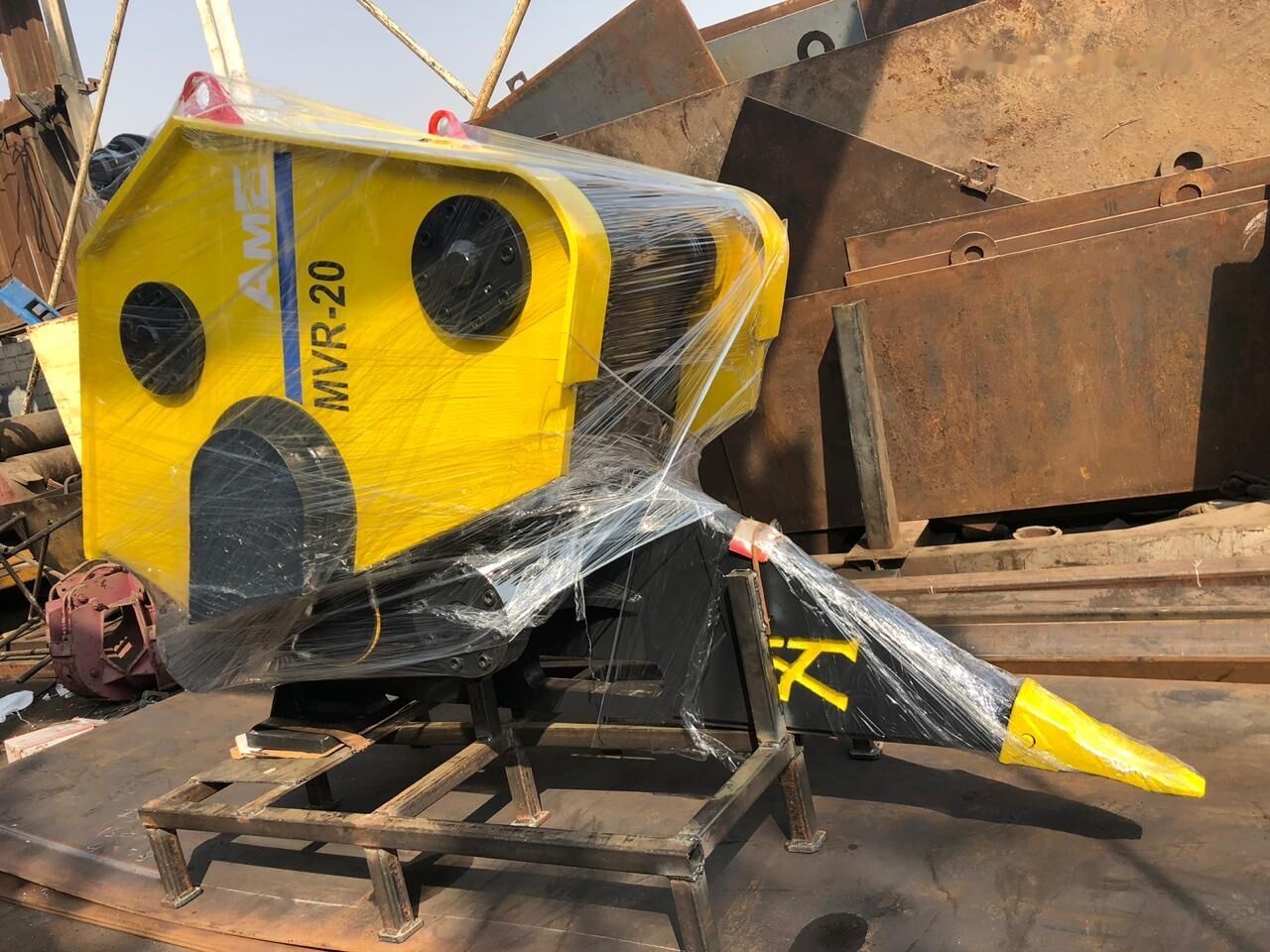 AME Vibro Ripper (MVR 20) - Kobesti - Ekskavaator: pilt 3 AME Vibro Ripper (MVR 20) - Kobesti - Ekskavaator: pilt 3