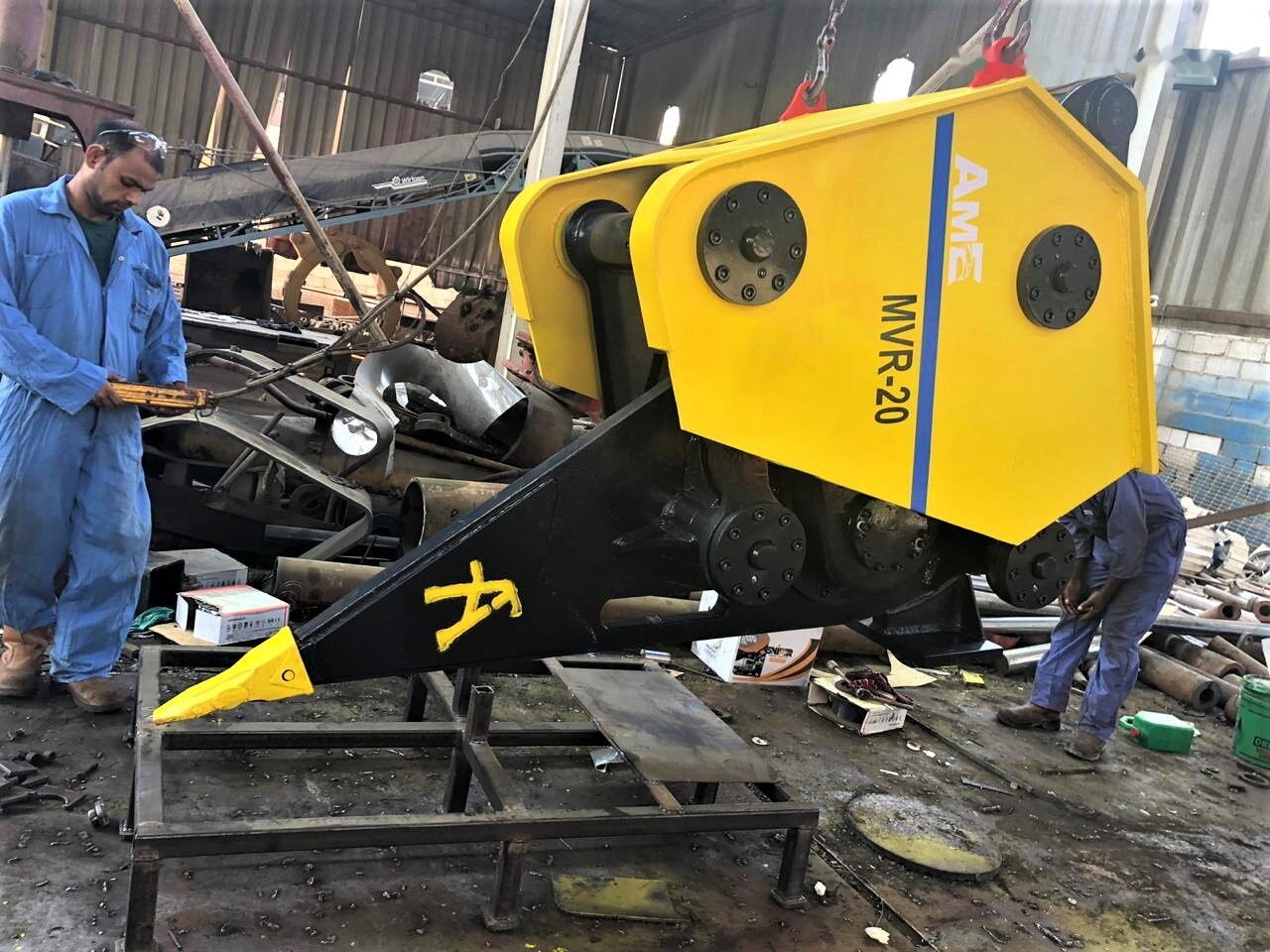 AME Vibro Ripper (MVR 20) - Kobesti - Ekskavaator: pilt 1 AME Vibro Ripper (MVR 20) - Kobesti - Ekskavaator: pilt 1