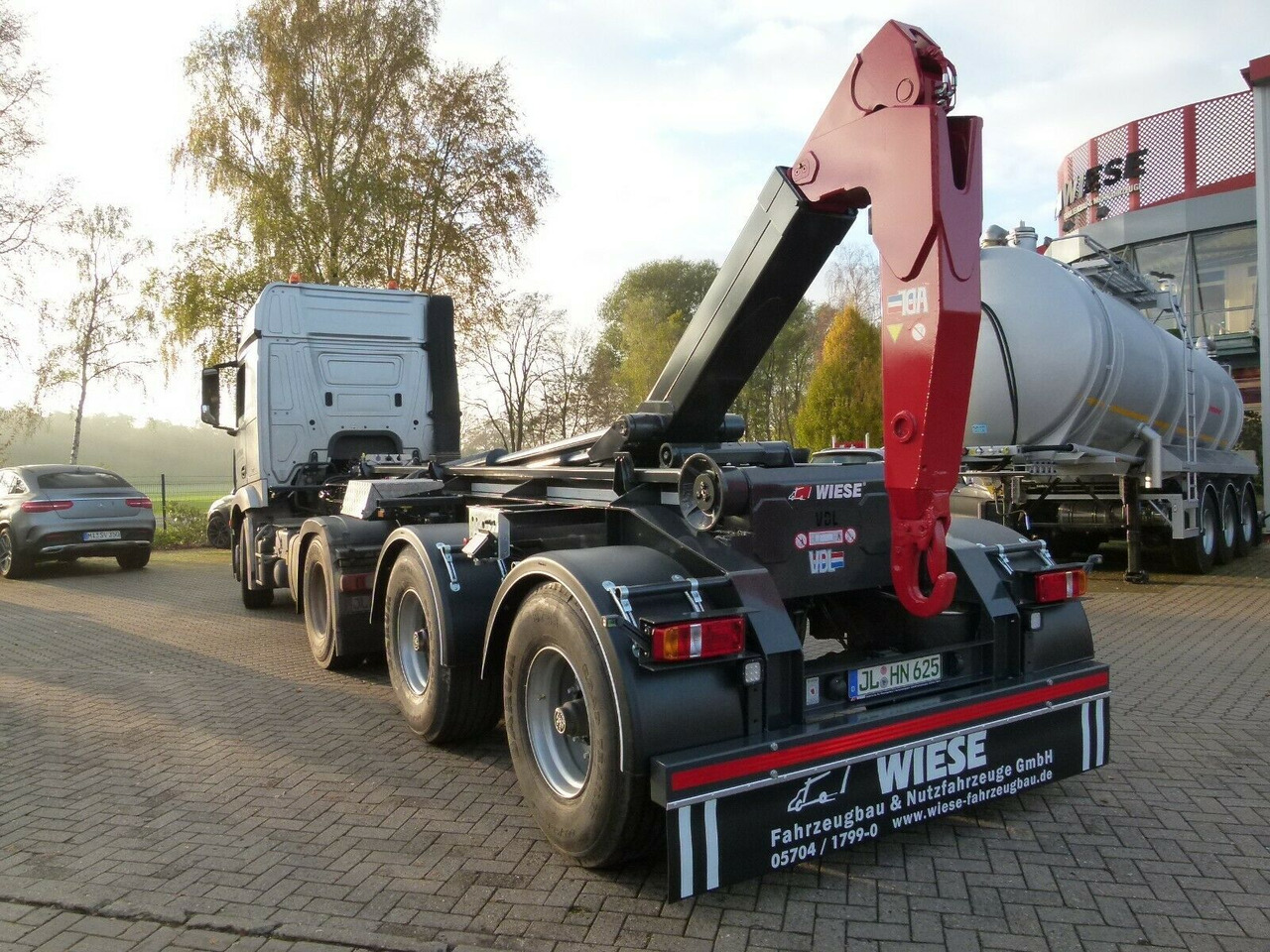 Auflieger Abrollkipper Hakenlift Agrarausführung - Konteinerveduk/ Tõstukiga poolhaagis: pilt 5 Auflieger Abrollkipper Hakenlift Agrarausführung - Konteinerveduk/ Tõstukiga poolhaagis: pilt 5