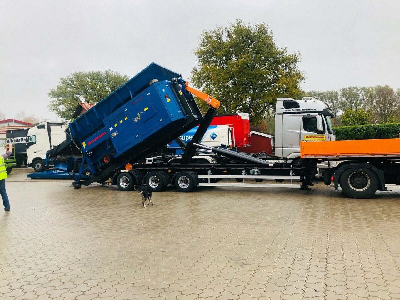 Auflieger Abrollkipper Hakenlift Hookliftloader - Konteinerveduk/ Tõstukiga poolhaagis: pilt 5 Auflieger Abrollkipper Hakenlift Hookliftloader - Konteinerveduk/ Tõstukiga poolhaagis: pilt 5