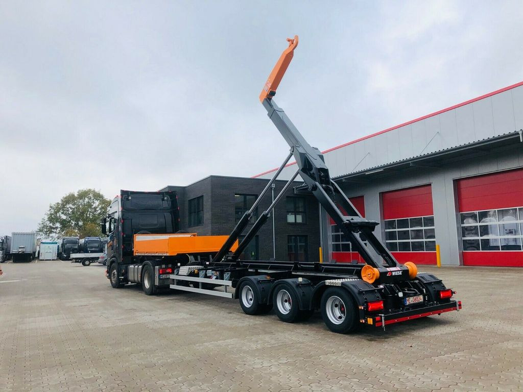Auflieger Abrollkipper Hakenlift Hookliftloader - Kallur-poolhaagis: pilt 5 Auflieger Abrollkipper Hakenlift Hookliftloader - Kallur-poolhaagis: pilt 5
