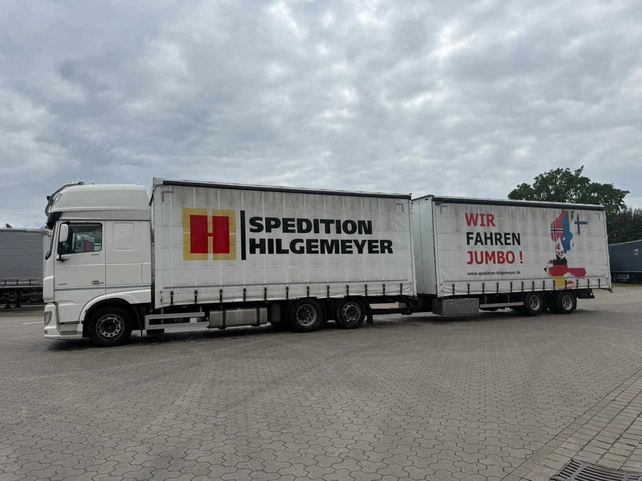 DAF XF 480 FAN LowDeck 6x2 Jumbo Inklusive Anhänger - Tent veoauto: pilt 5 DAF XF 480 FAN LowDeck 6x2 Jumbo Inklusive Anhänger - Tent veoauto: pilt 5