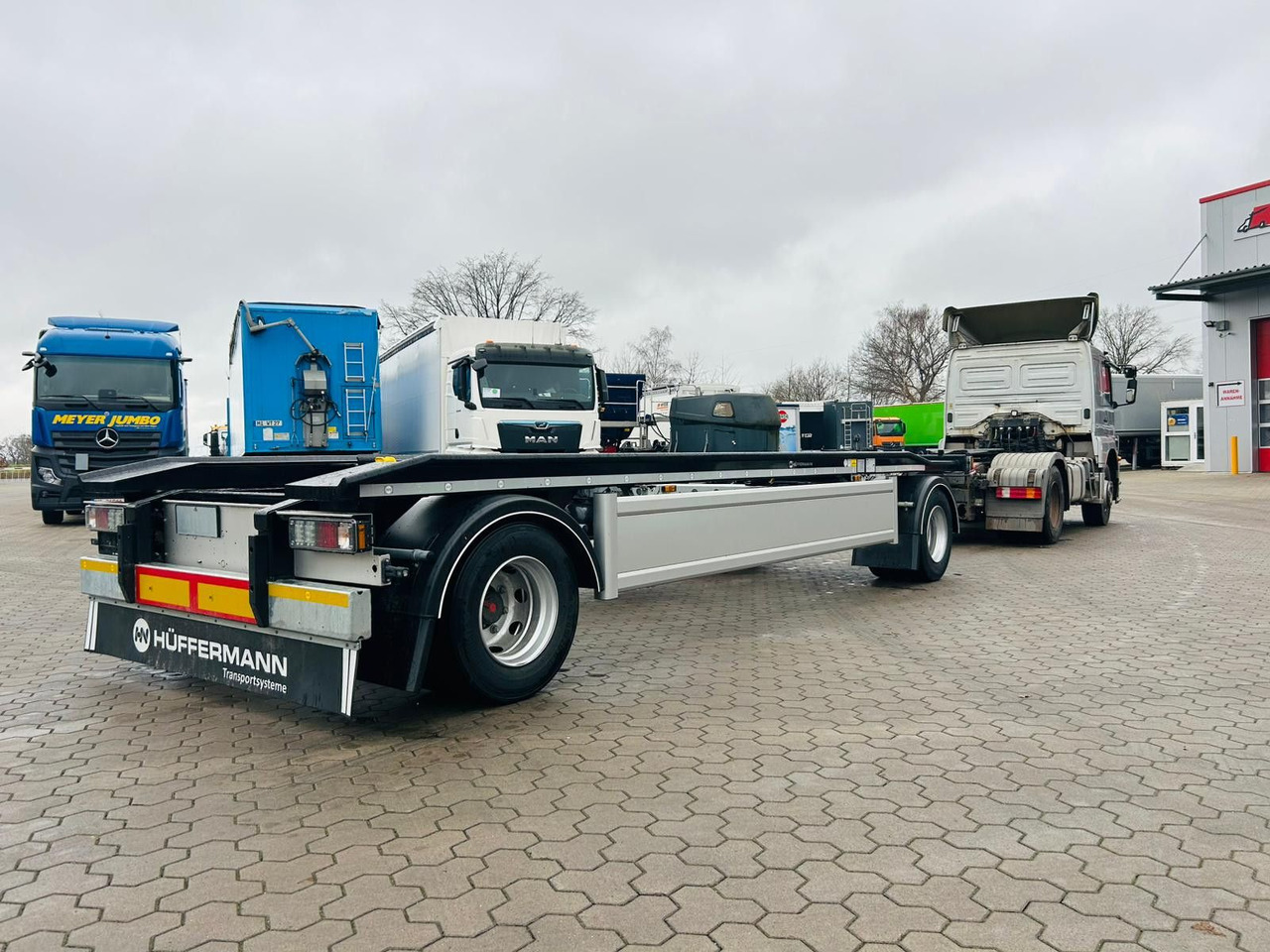 Hüffermann HAR 20.70 LS Aussenrollen Anhänger Sofort Verfüg - Multilift/ Liftdumper haagis: pilt 2 Hüffermann HAR 20.70 LS Aussenrollen Anhänger Sofort Verfüg - Multilift/ Liftdumper haagis: pilt 2
