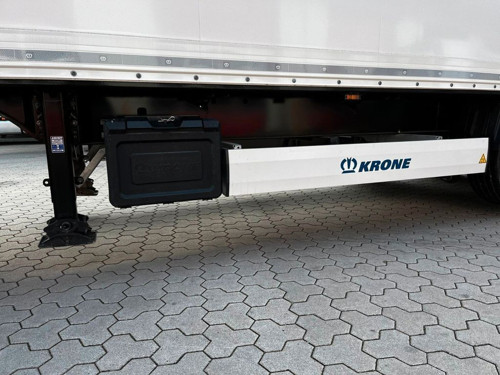 Krone Koffer mit Ladebordwand 2.000 kg Top Klappe - Furgoonpoolhaagis: pilt 5 Krone Koffer mit Ladebordwand 2.000 kg Top Klappe - Furgoonpoolhaagis: pilt 5