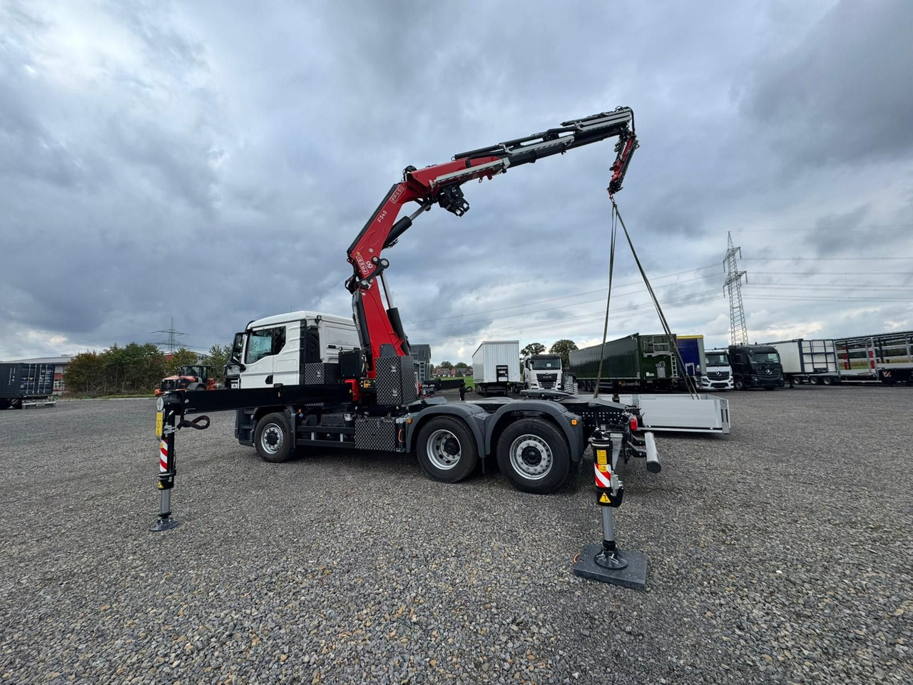 MAN 26.470 6x4-4 Hydrodrive Fassi Kran F545 Jib - Madelveok/ Platvormveok, Kraanaga veoauto: pilt 2 MAN 26.470 6x4-4 Hydrodrive Fassi Kran F545 Jib - Madelveok/ Platvormveok, Kraanaga veoauto: pilt 2
